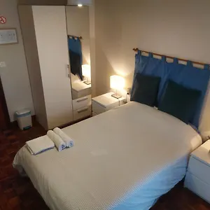  Séjour chez l'habitant Se Alquilan 3 Privadas Espagne