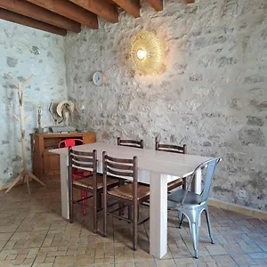  Hébergement de vacances L'etoile Arlesienne France